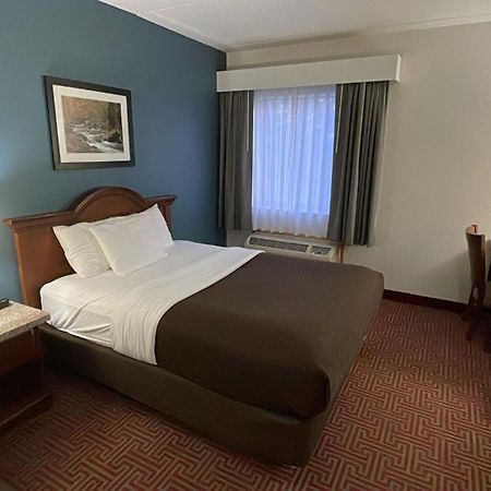 Clarion Inn I-94 Near Expo Center Kalamazoo Ngoại thất bức ảnh