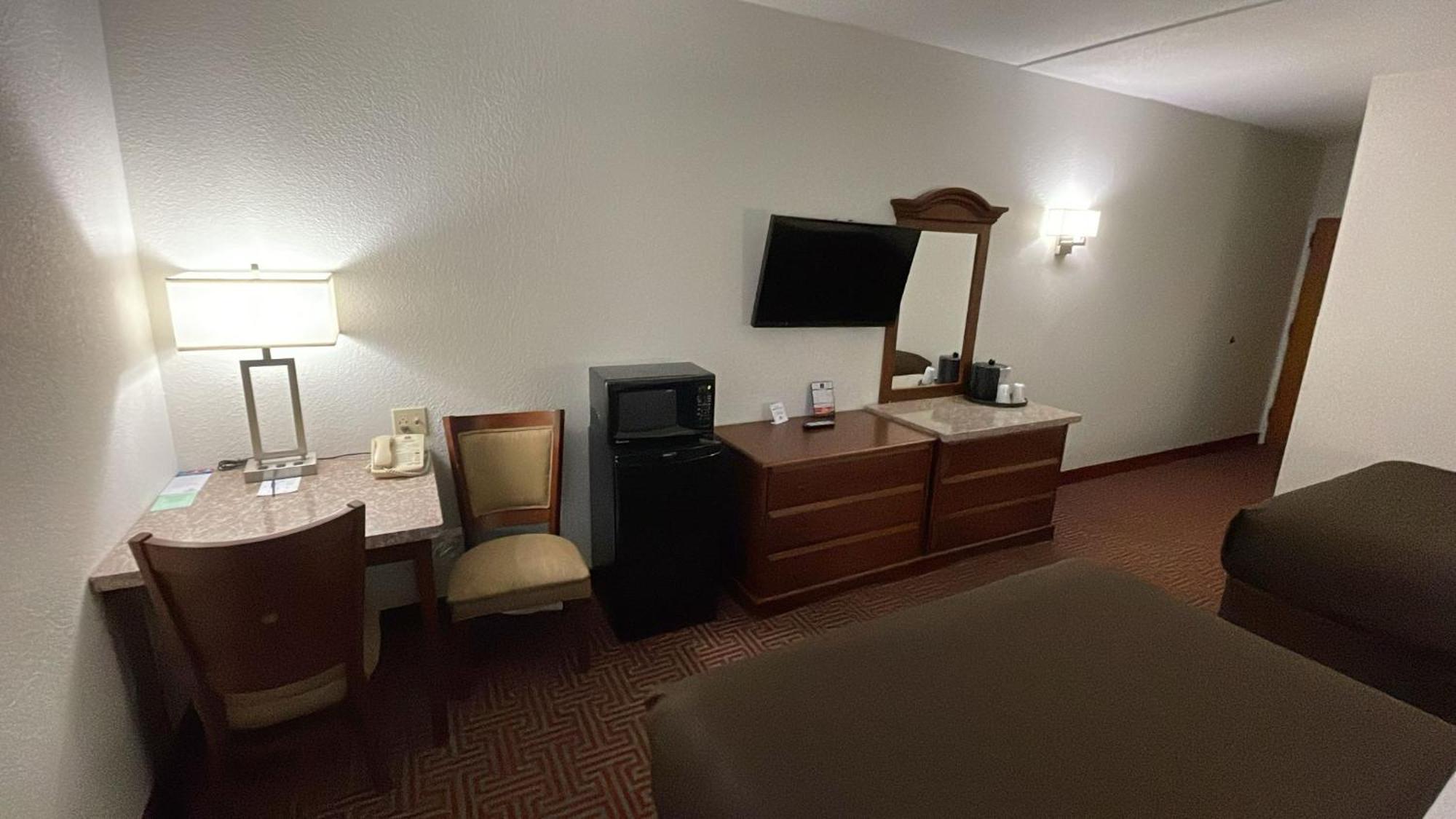 Clarion Inn I-94 Near Expo Center Kalamazoo Ngoại thất bức ảnh